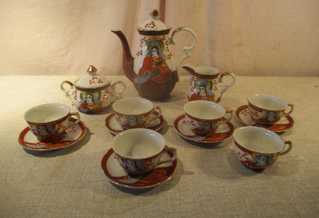 Belle vaisselle ancienne en porcelaine asiatique, Enlèvement ou Envoi