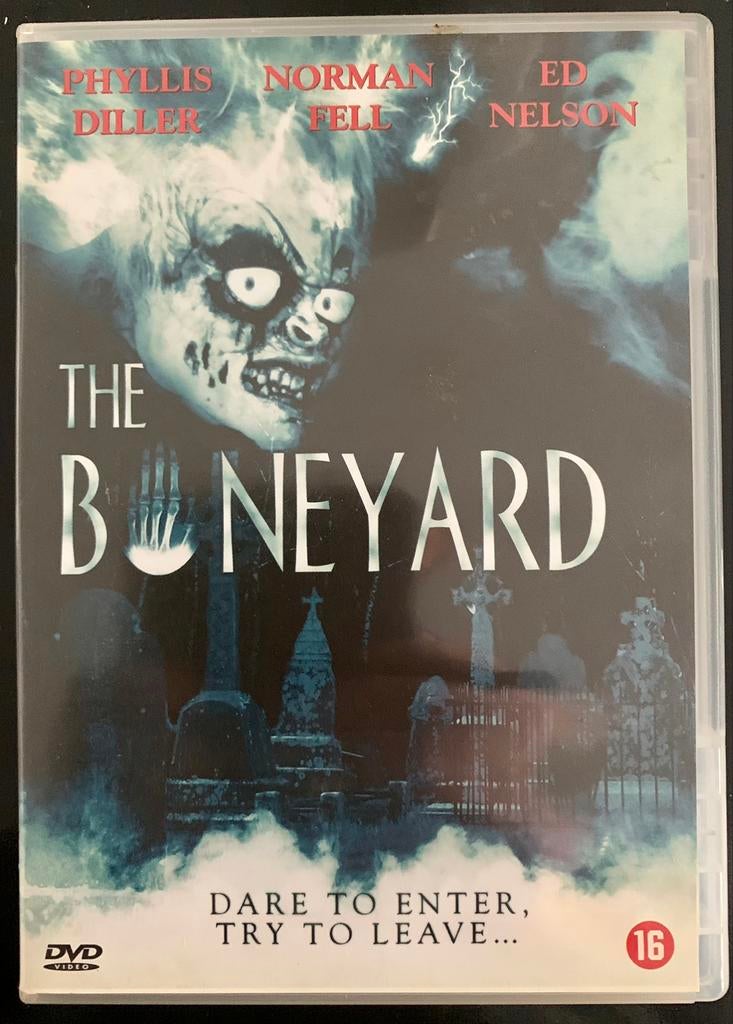 The Boneyard, Ophalen of Verzenden, Gebruikt