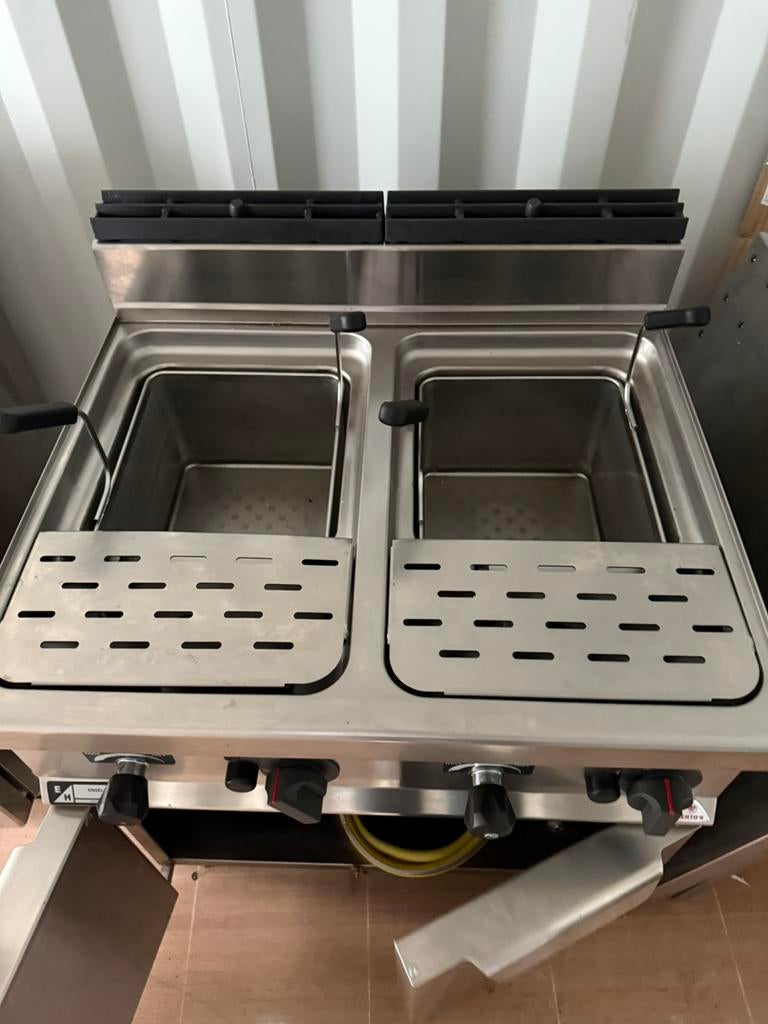 Mooie pastakoker zo goed als nieuw! Niet gebruikt!, Ophalen, Nieuw zonder verpakking, Fornuis, Frituur en Grillen