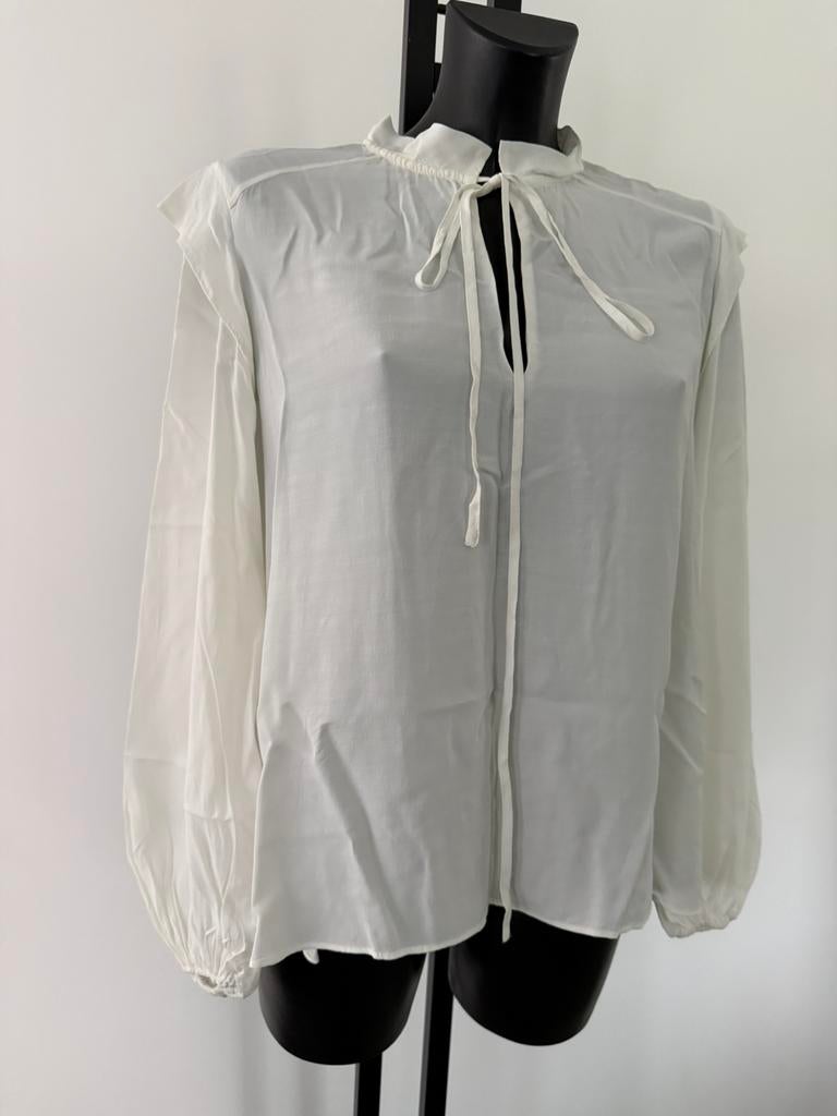 Ongedragen ivoorkleurige blouse Maje, mt 38, Neuf, Taille 38/40 (M), Autres couleurs, Maje