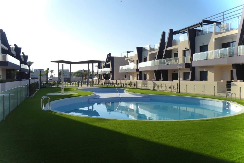 Appartement te huur in Costa Blanca, playa Higuericas., Wasmachine, 2 slaapkamers, Costa Blanca, Appartement
