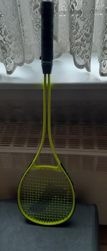 SNAUWAERT raquette de tennis jeunesse, Enlèvement, Comme neuf, Raquette