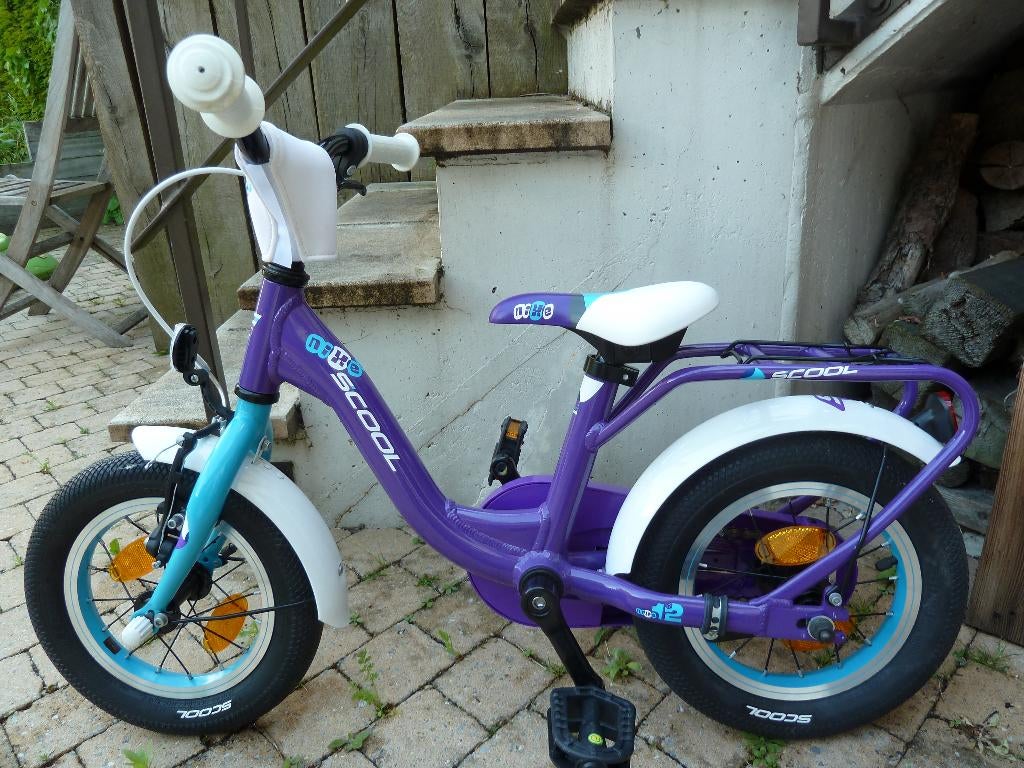 VELOS/ trotinette/draisienne (2ans, 4ans, 6ans, 8ans, 12ans), Enlèvement, Utilisé, 16 à 20 pouces, Stabilisateurs