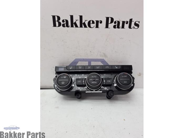 Panneau de commandes chauffage d'un Volkswagen Golf, -, Volkswagen, -, 3 mois de garantie