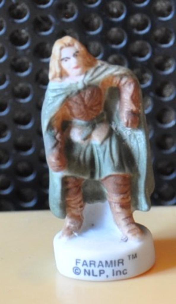 feve en porcelaine faramir, Ophalen of Verzenden, Zo goed als nieuw