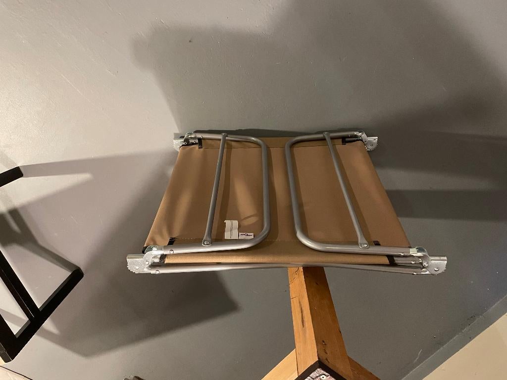 2 handige ligstoelen, Caravans en Kamperen, Ophalen, Zo goed als nieuw, Campingstoel