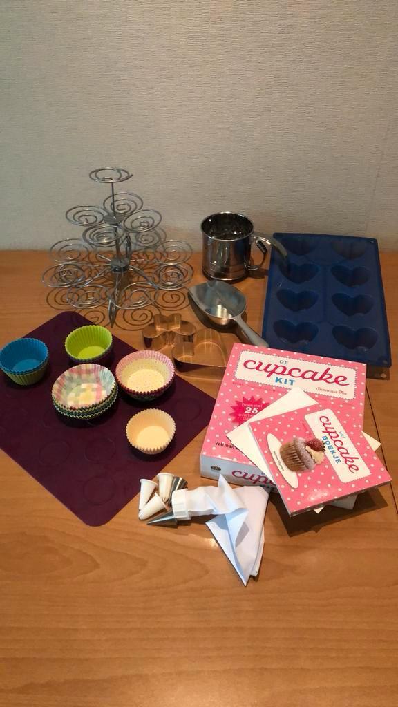Cupcakes en muffins bakvormen, Ophalen of Verzenden, Zo goed als nieuw, Cupcakes, Bakvorm