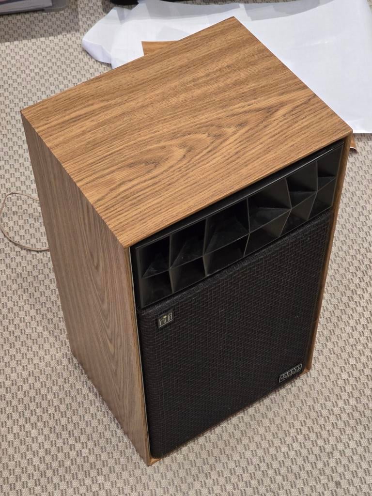 Luidsprekers Grundig HifiBox 706. Origineel., Audio, Tv en Foto, Luidsprekerboxen, Ophalen, Refurbished