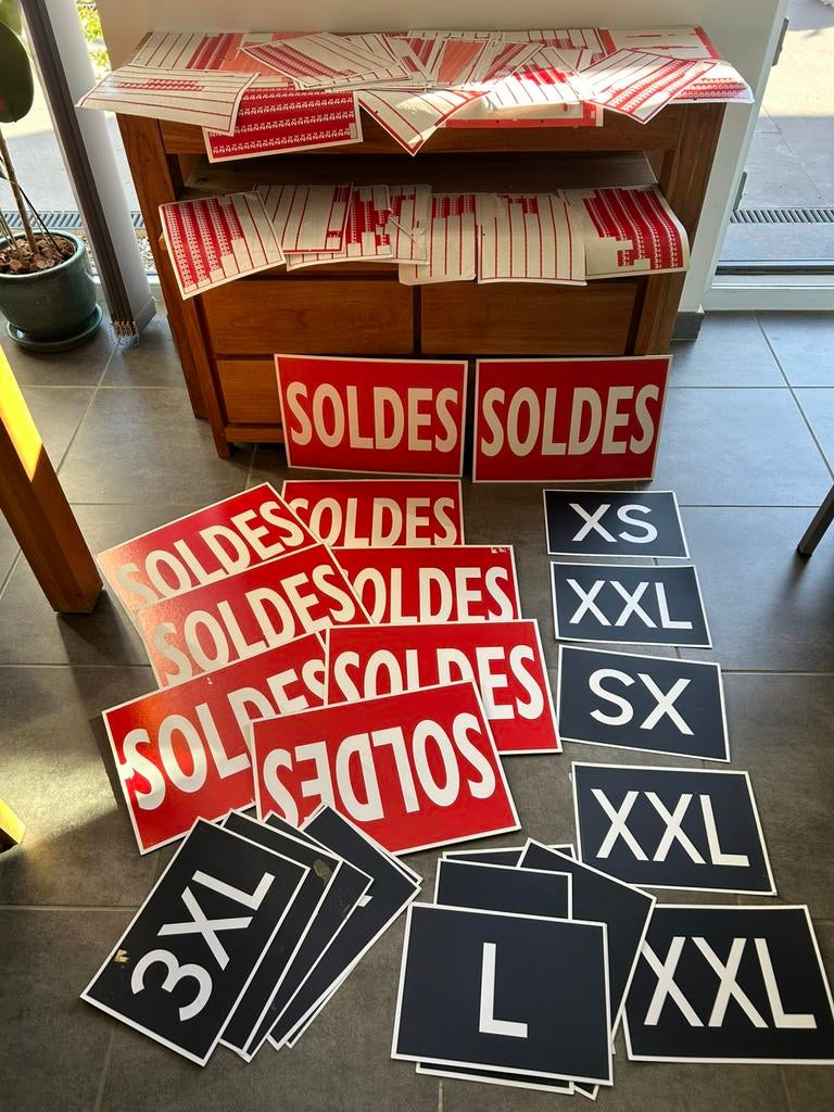 Gros lot solde magasin (panneaux A3 et A4) étiquettes prix, Articles professionnels, Enlèvement ou Envoi