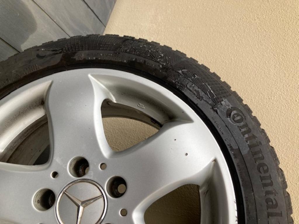 TRÈS BEAU pneu d'hiver avec rebord en paume 205/55/R16, Autos : Pièces & Accessoires, Pneus & Jantes, Pneus et Jantes, Pneus hiver