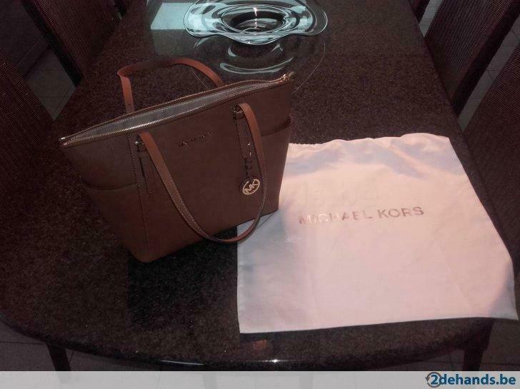 bruine Michael kors handtas als nieuw, Enlèvement ou Envoi, Neuf, Brun