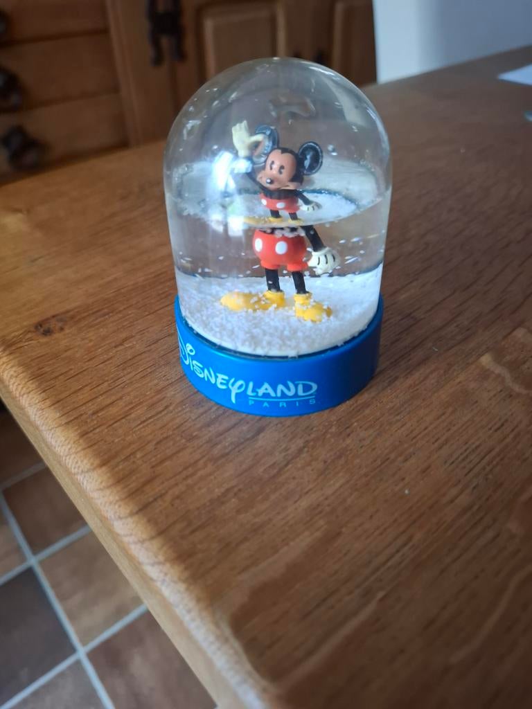 Sneeuwbal Disney Parijs 1996, Verzamelen, Ophalen of Verzenden