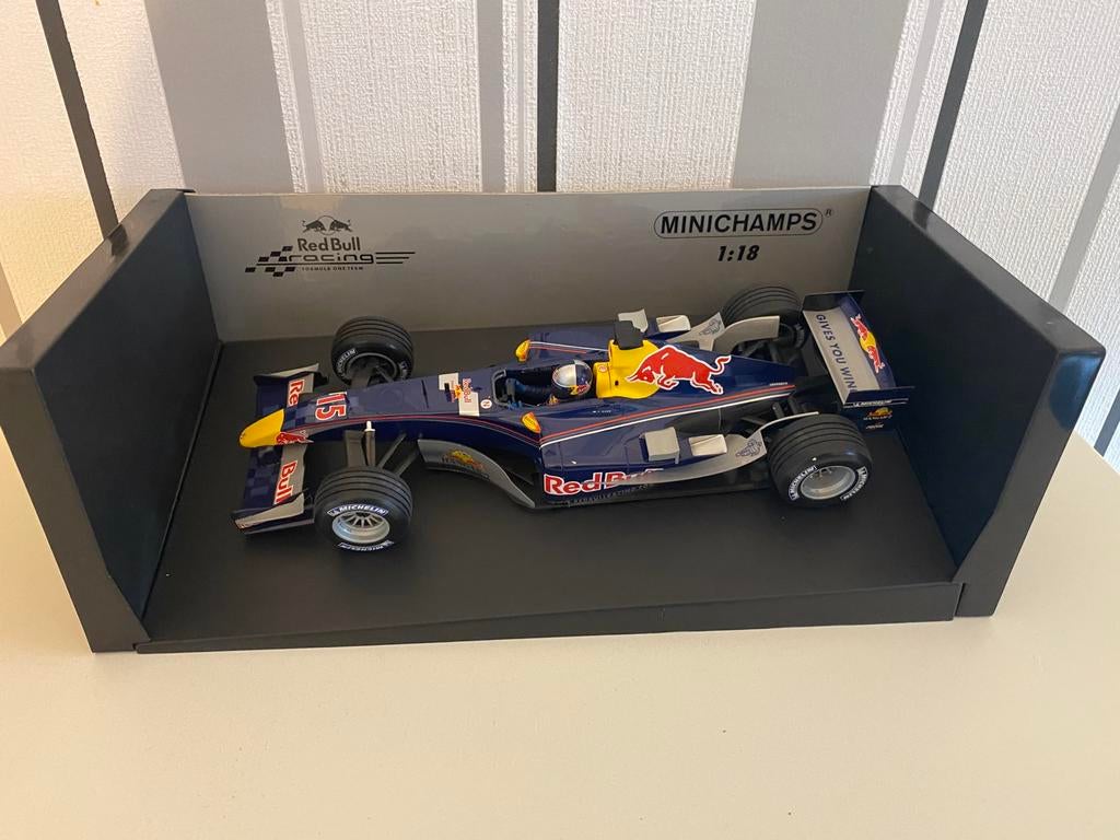 F1 Red Bull Racing 2005 1/18, Ophalen, Zo goed als nieuw