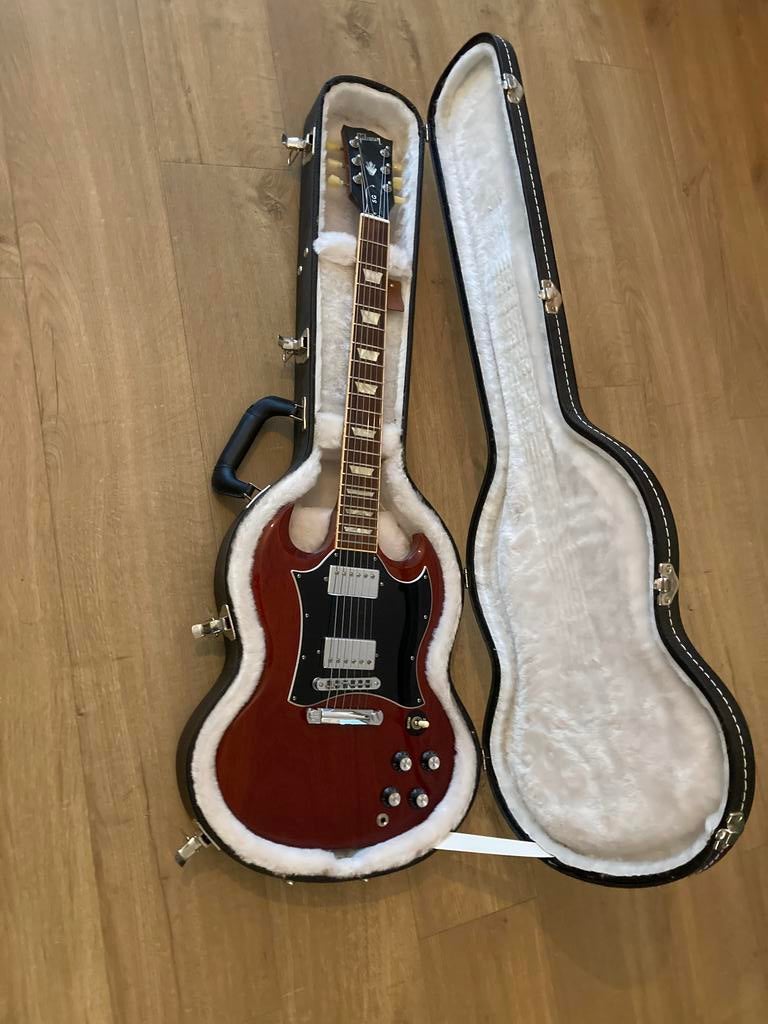 Gibson SG Standard Heritage Cherry 2012, Muziek en Instrumenten, Ophalen, Gebruikt, Gibson