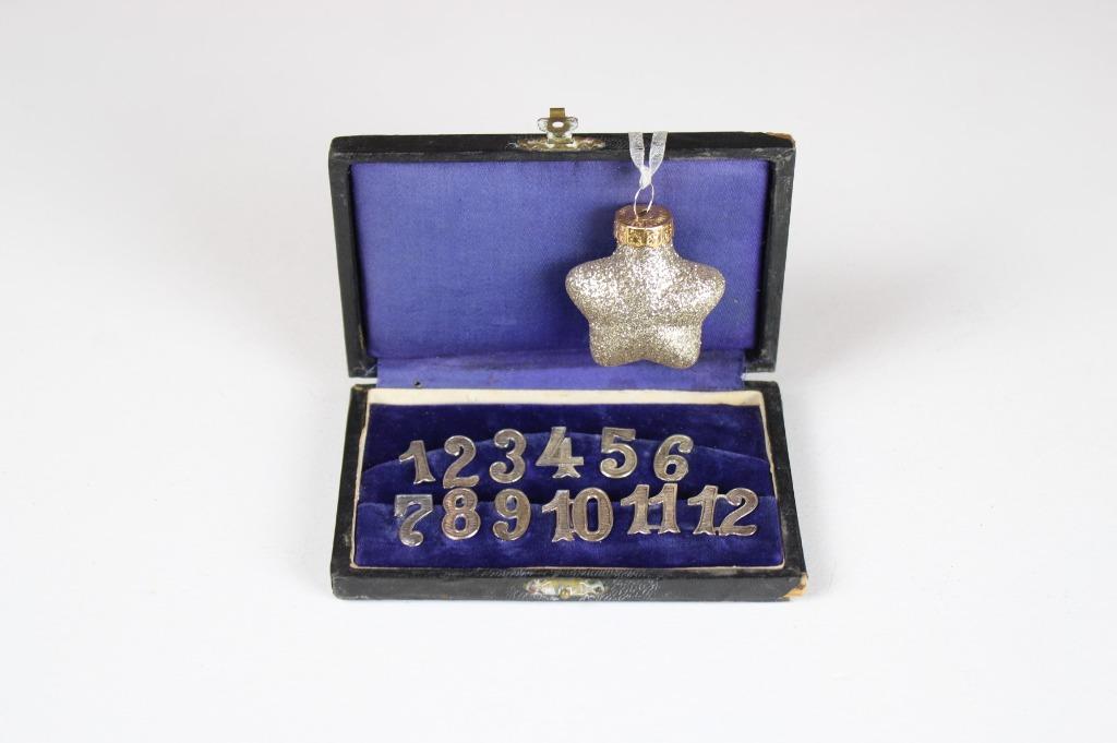 oude verzilverde tafelnummers, Ophalen of Verzenden