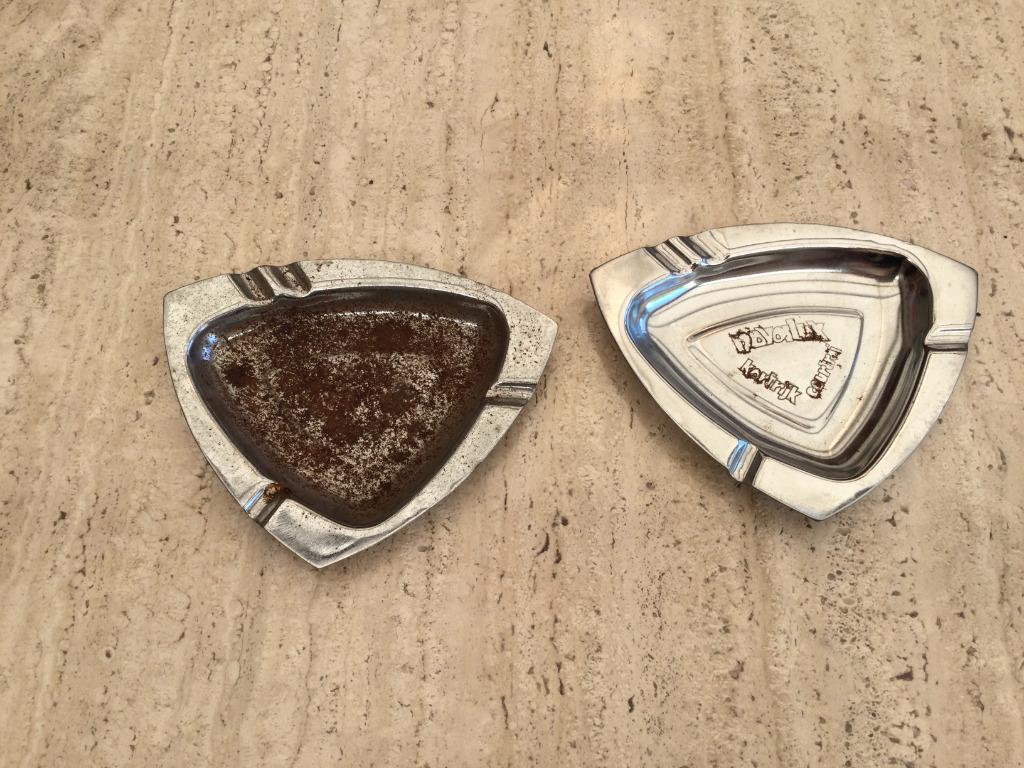 2 metalen asbakken, Enlèvement ou Envoi, Utilisé