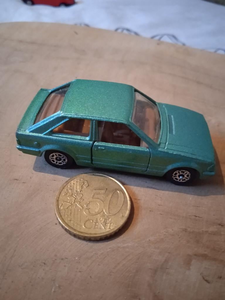 Corgi Ford escort in goede staat ., Ophalen of Verzenden, Gebruikt
