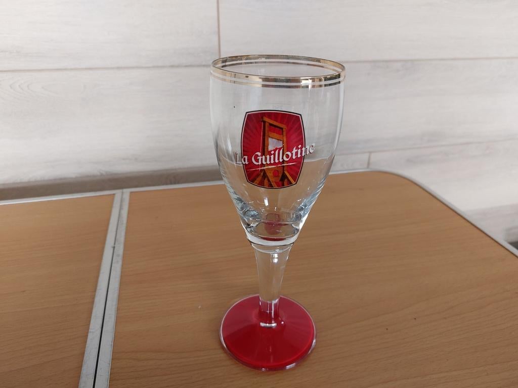 La Guillotine bierglas, Verzamelen, Ophalen of Verzenden, Zo goed als nieuw, Glas of Glazen, Overige merken