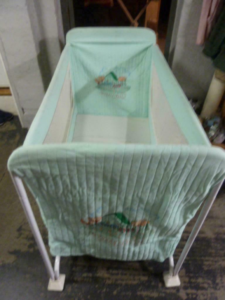 Lit parapluie bébé CAM Il mondo del bambino 120X60cm  <15kg, Enfants & Bébés, Enlèvement, Utilisé, Moins de 140 cm, Moins de 70 cm