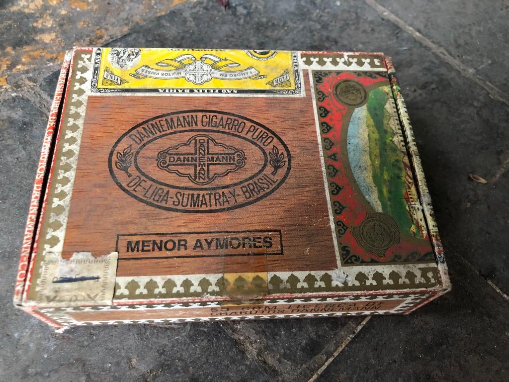 leeg sigarenkistje Dannemann Sumatra Brasil Menor Aymores, Ophalen of Verzenden