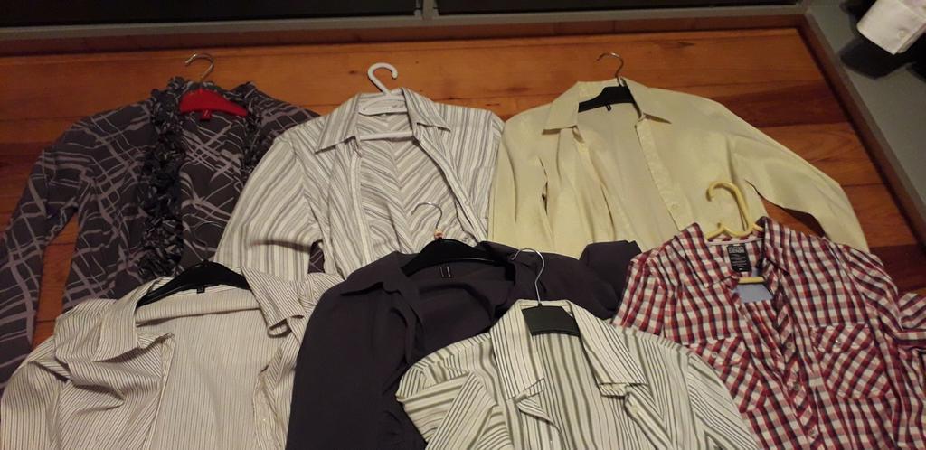 Pakket blouses, Ophalen, Gedragen, Maat 38/40 (M)