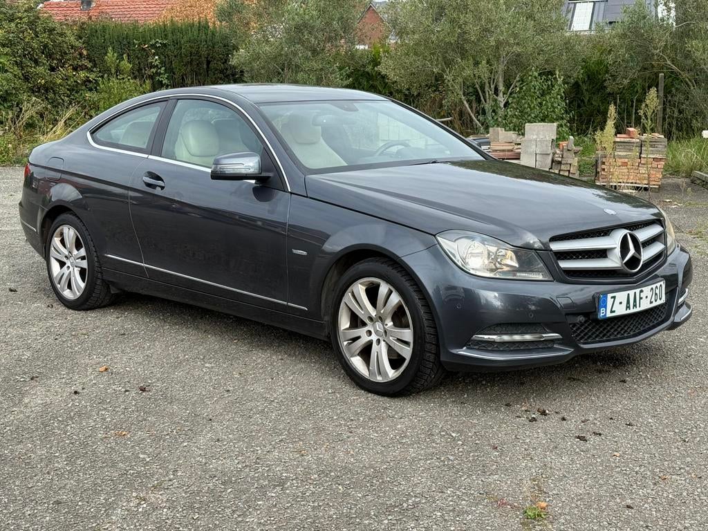 Mercedes-Benz C 220 CDI BE Coupé, Auto's, Mercedes-Benz, Bedrijf, Diesel, Euro 5, Coupé, 2 deurs, Automaat, Zilver of Grijs, Beige