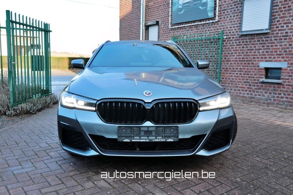 BMW 530 e xDrive Touring Aut. Luxury Line Hybride/Benzine, Auto's, Automaat, 4 cilinders, Leder, Bedrijf