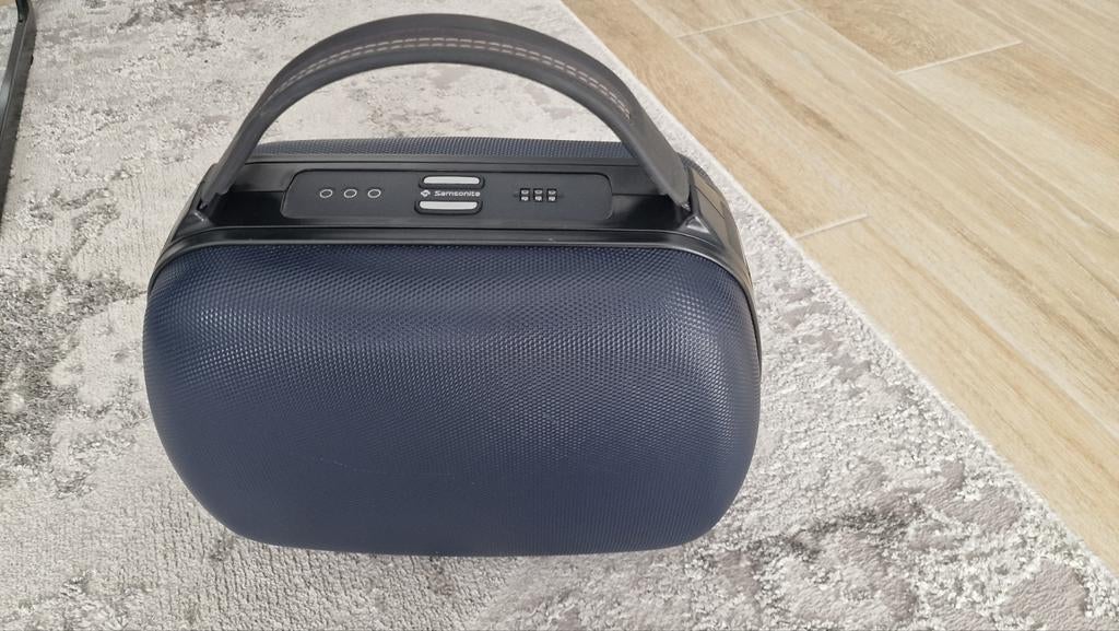 Trousse de beauté Samsonite rigide, Bijoux, Sacs & Beauté, Boîtes de maquillage & Beauty case, Enlèvement ou Envoi, Comme neuf