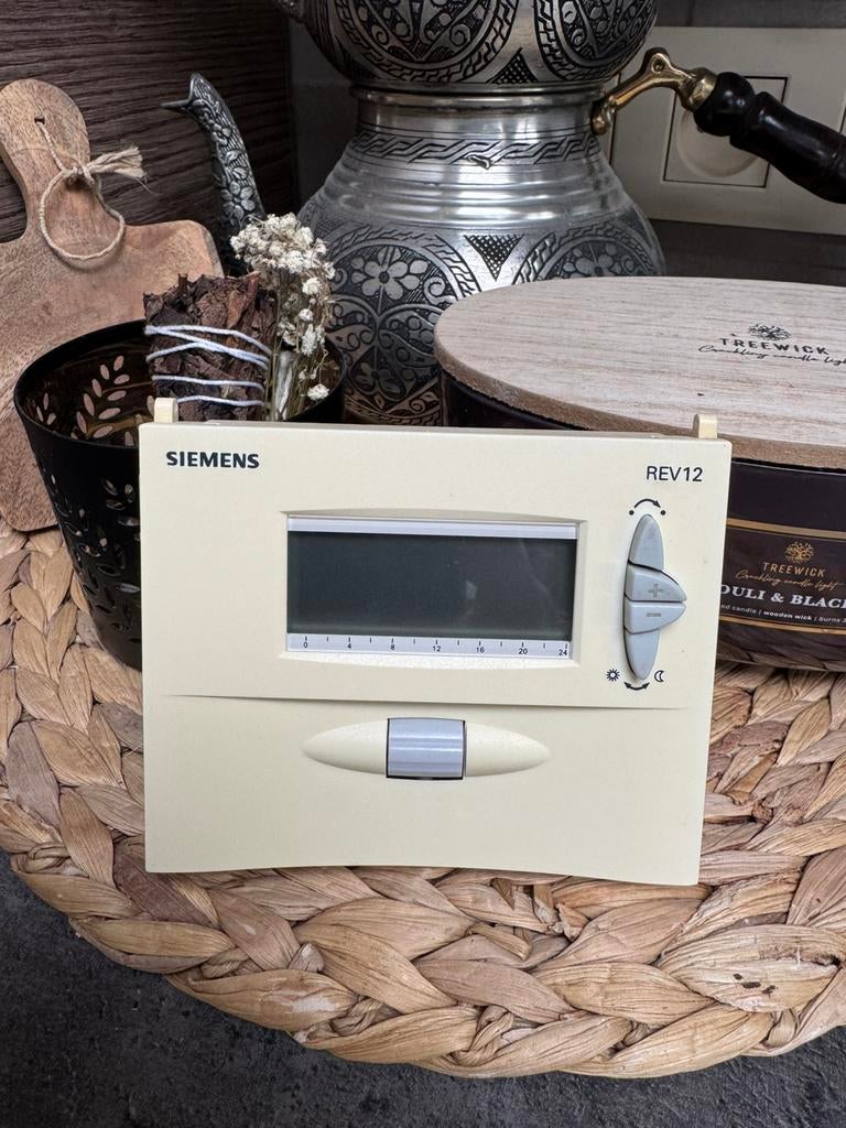Thermostaat Siemens Rev12, Doe-het-zelf en Bouw, Ophalen, Gebruikt