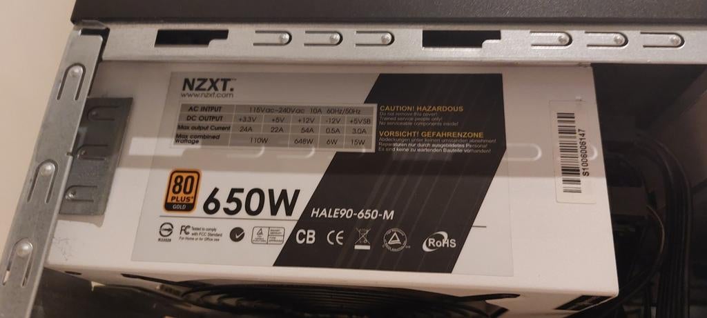 NZXT 650W, Informatique & Logiciels, Alimentations internes, Enlèvement ou Envoi, Comme neuf
