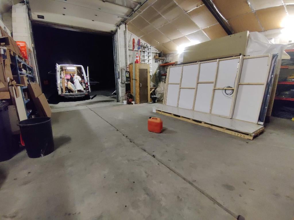 Loods ter beschikking voor dag verhuring, Immo, Huizen en Appartementen te koop, Overige soorten, Torhout, Provincie West-Vlaanderen