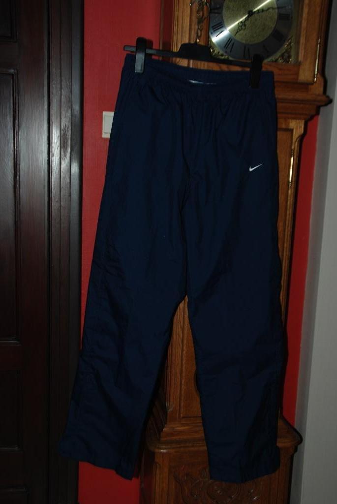 Marineblauwe sportbroek voor heren „Nike”, maat L NIEUW!, Kleding | Heren, Sportkleding, Maat 52/54 (L), Blauw, Nike, Nieuw