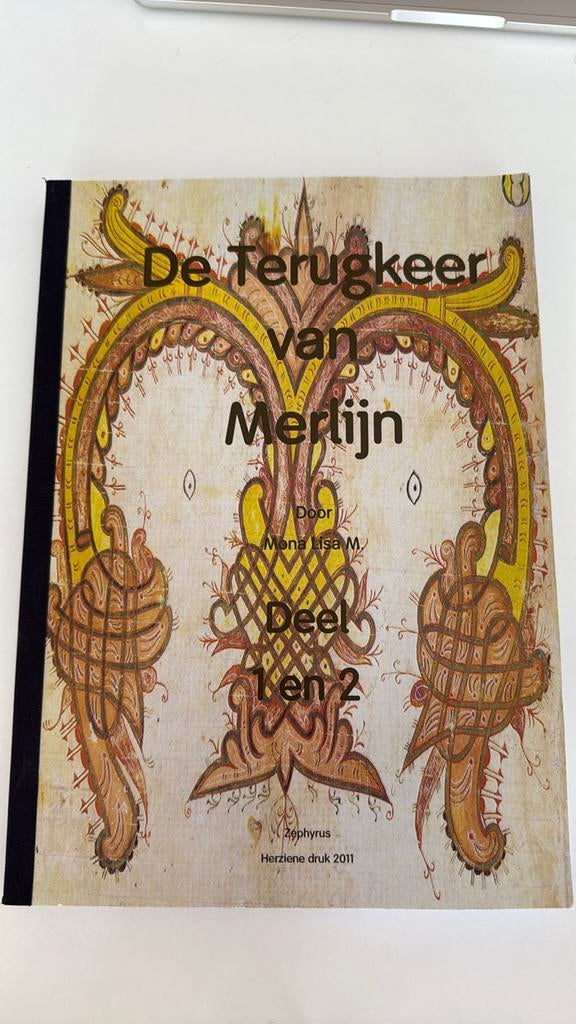 Mona Lisa M - De Terugkeer van Merlijn deel 1 en 2, Boeken, Ophalen of Verzenden, Zo goed als nieuw