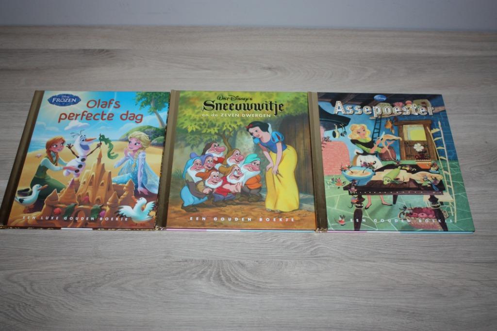 3x gouden boekjes , Olafs , Sneeuwwitje , Assepoester 2014,2, Ophalen of Verzenden, Overige figuren, Zo goed als nieuw, Overige typen
