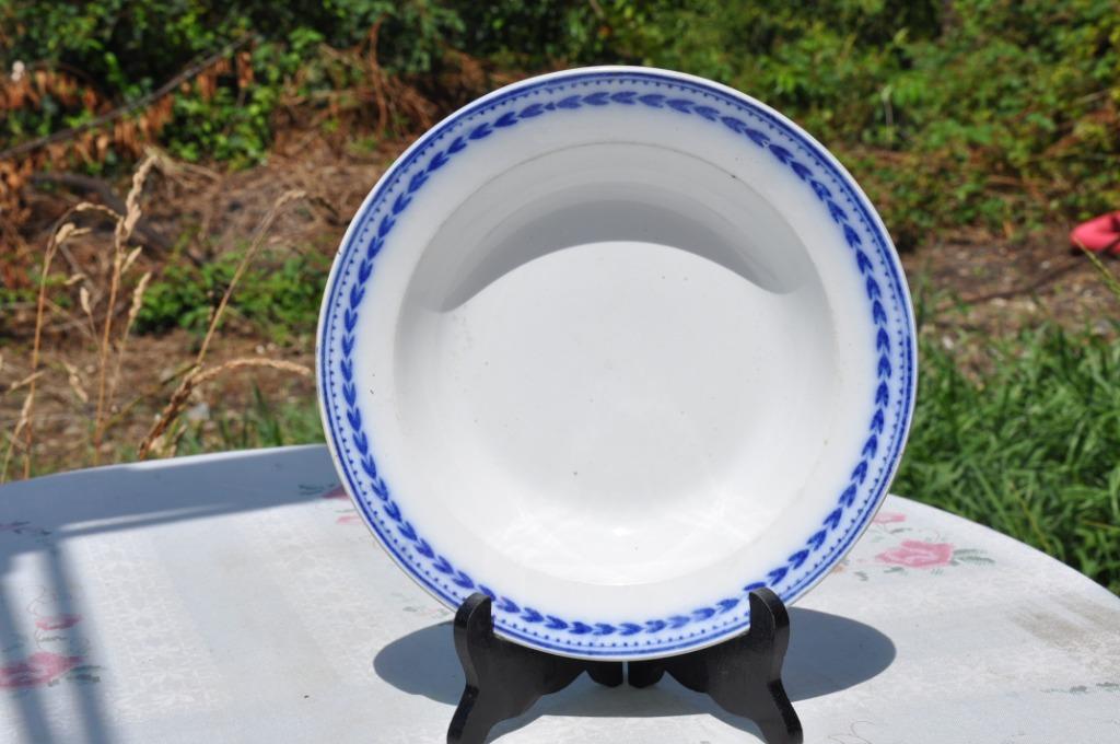 §  assiette creuse tournai (4/88), Enlèvement ou Envoi