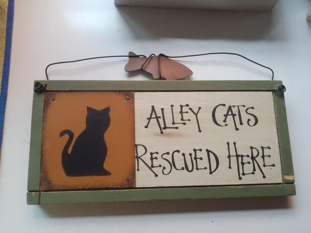 decoratie hangbordje alley cats rescued here sign, Ophalen of Verzenden, Gebruikt