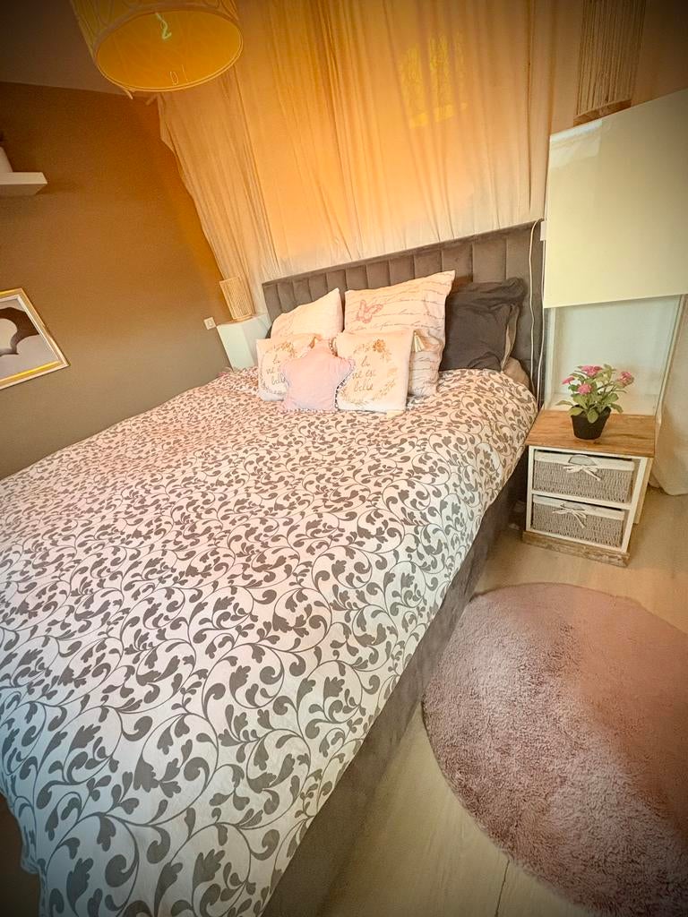 ️ Boxspringbed 180x200 met kofferbak — Onberispelijke staat, Huis en Inrichting, Ophalen, Gebruikt, Twijfelaar, 180 cm