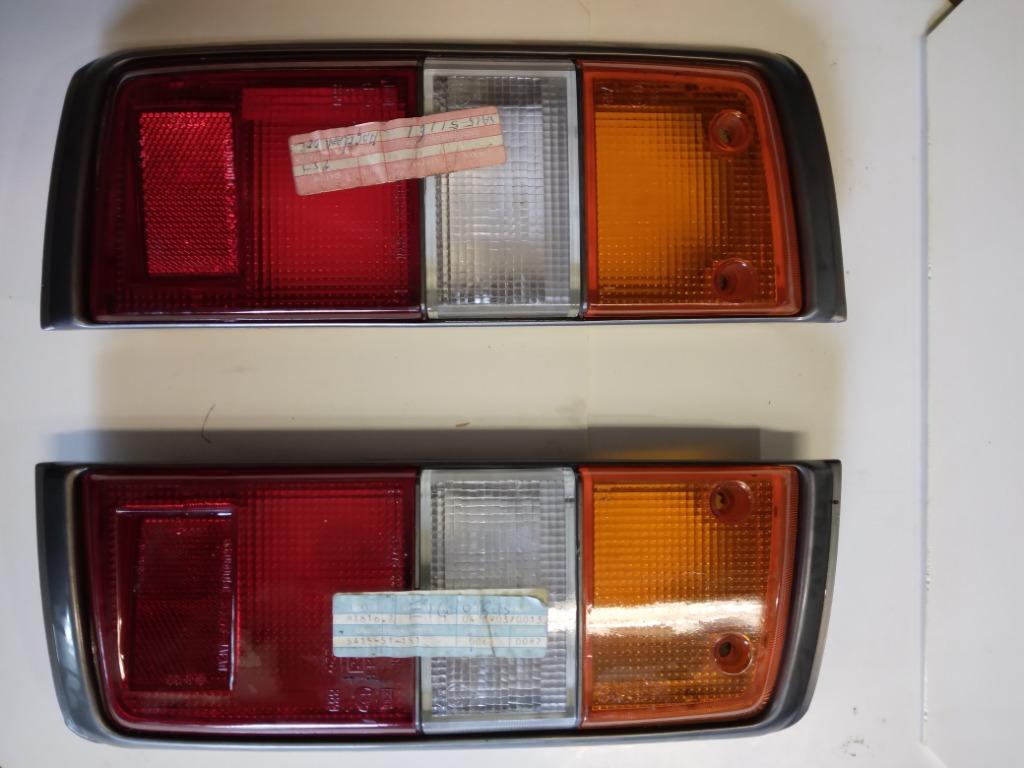 mazda oldtimer achterlicht + pinker lenzen, Auto-onderdelen, Ophalen, Gebruikt, Mazda