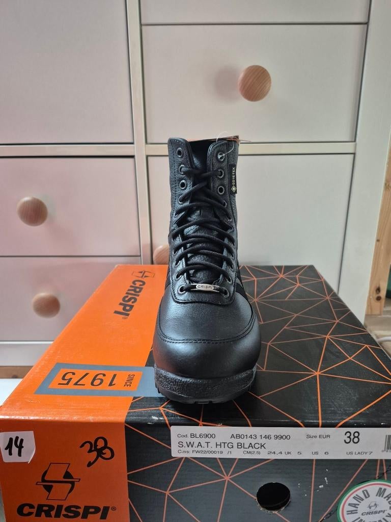 Bottines Crispi SWAT H.T.G. Black Neuves P38, Vêtements | Femmes, Chaussures, Neuf, Boots et Botinnes, Noir, Enlèvement ou Envoi