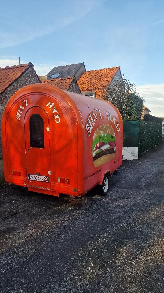 Foodtruck met plaats, Ophalen of Verzenden, Gebruikt