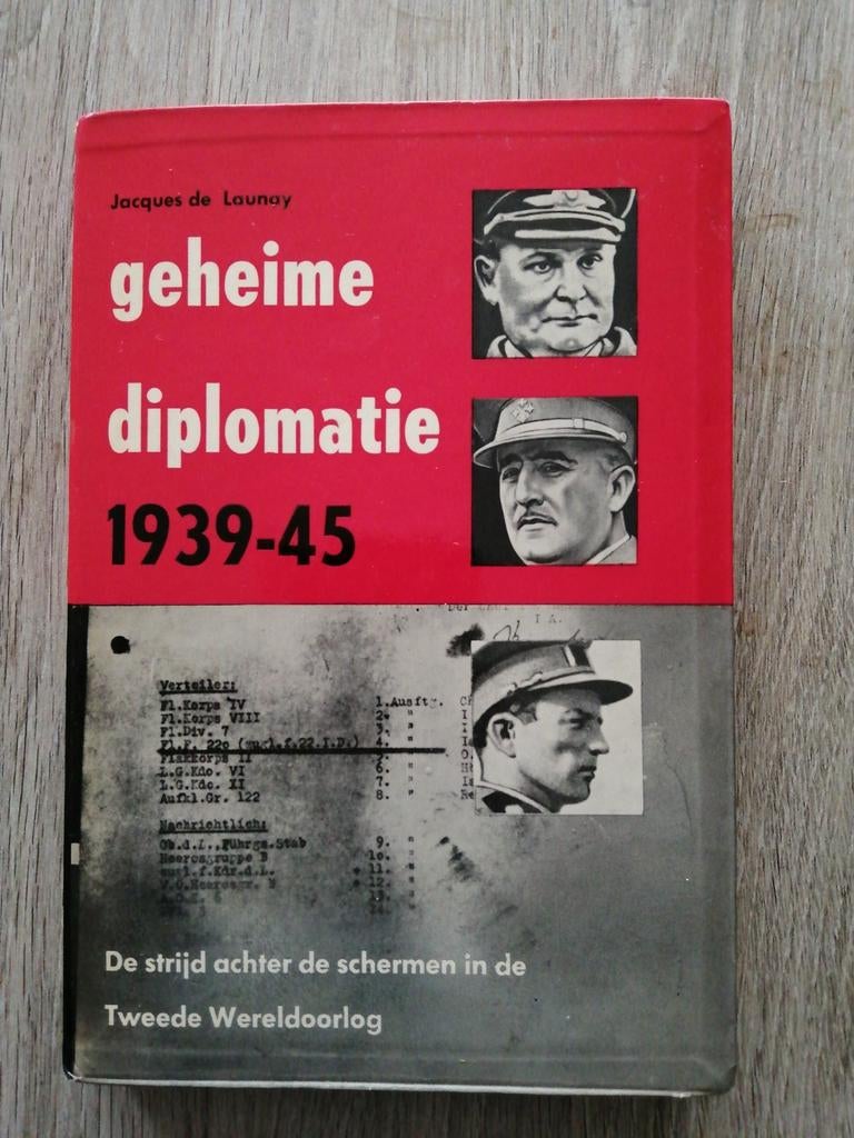Geheime diplomatie 1939 - 45., Boeken, Oorlog en Militair, Gelezen, Overige onderwerpen, Tweede Wereldoorlog, Ophalen of Verzenden