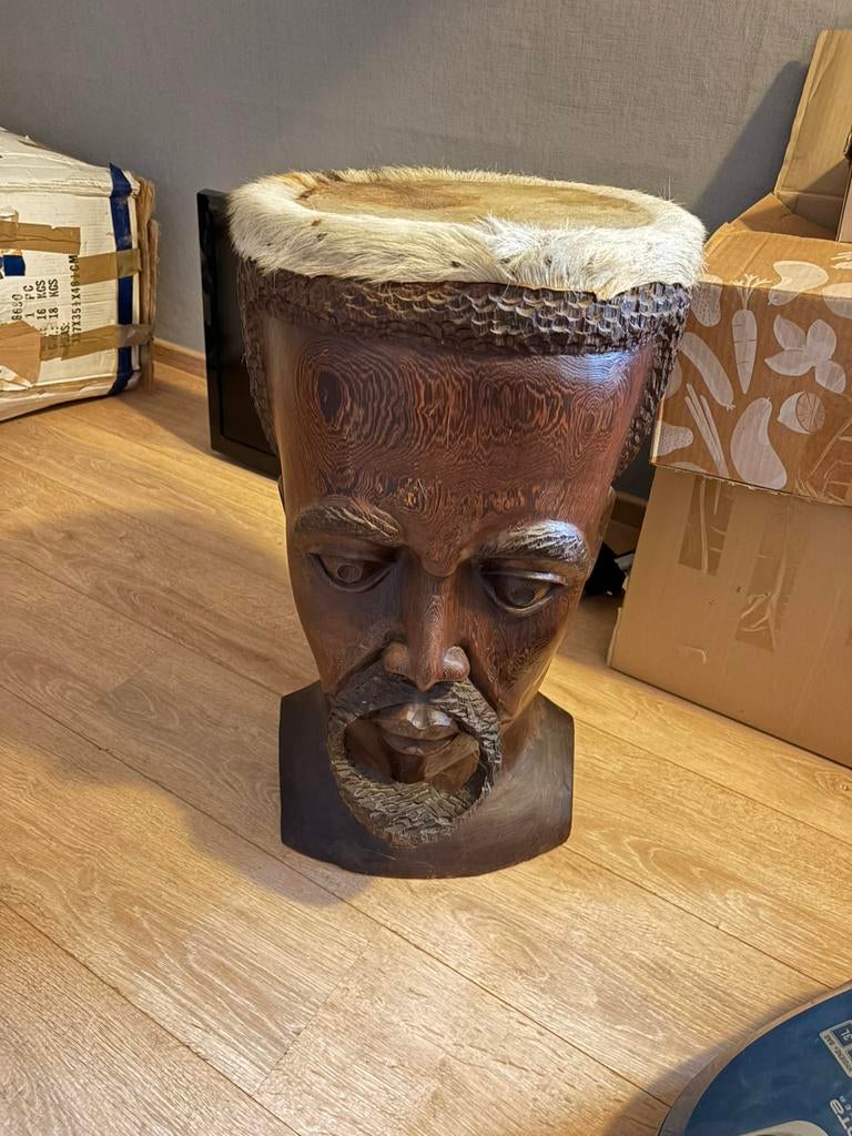 Een Afrikaanse trommel, Ophalen, Zo goed als nieuw, Trommel