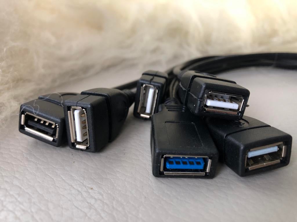 USB splitter, Computers en Software, Ophalen of Verzenden, Nieuw