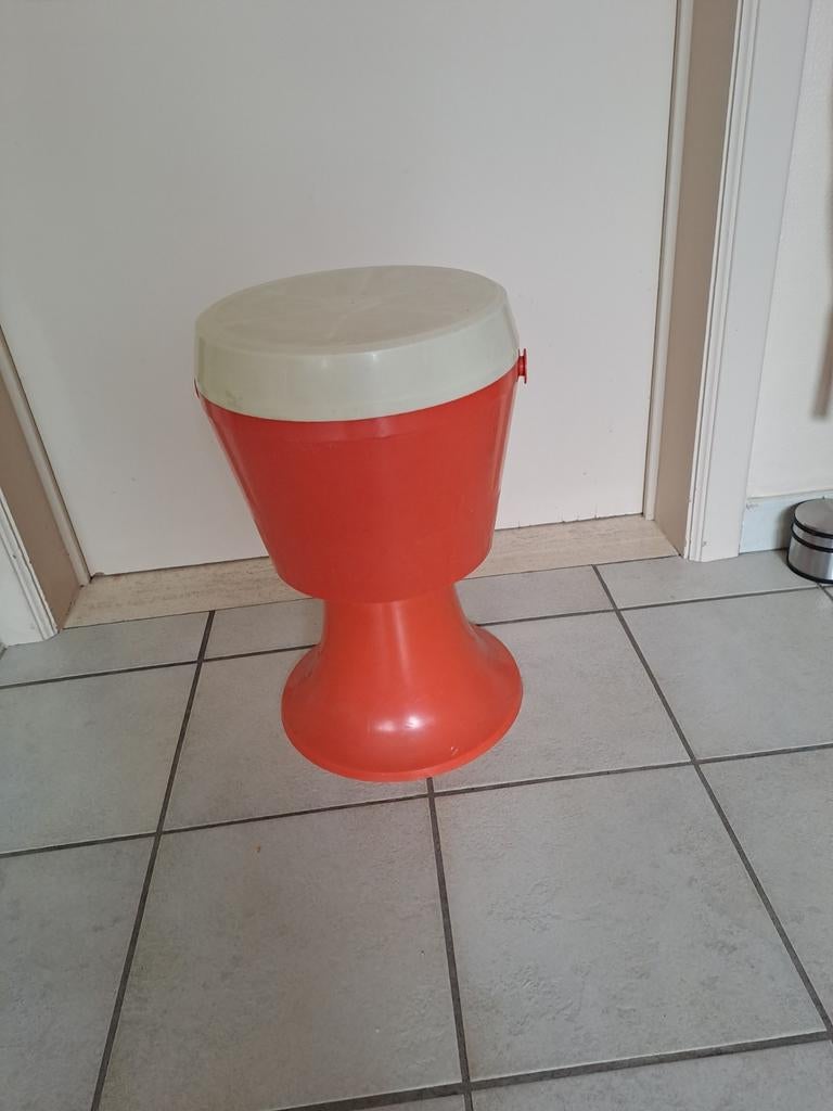 Vintage oranje naaimand/naaidoos, Ophalen