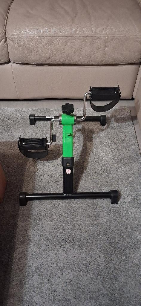 Bureaufiets, Sport en Fitness, Ophalen, Zo goed als nieuw, Benen, Hometrainer