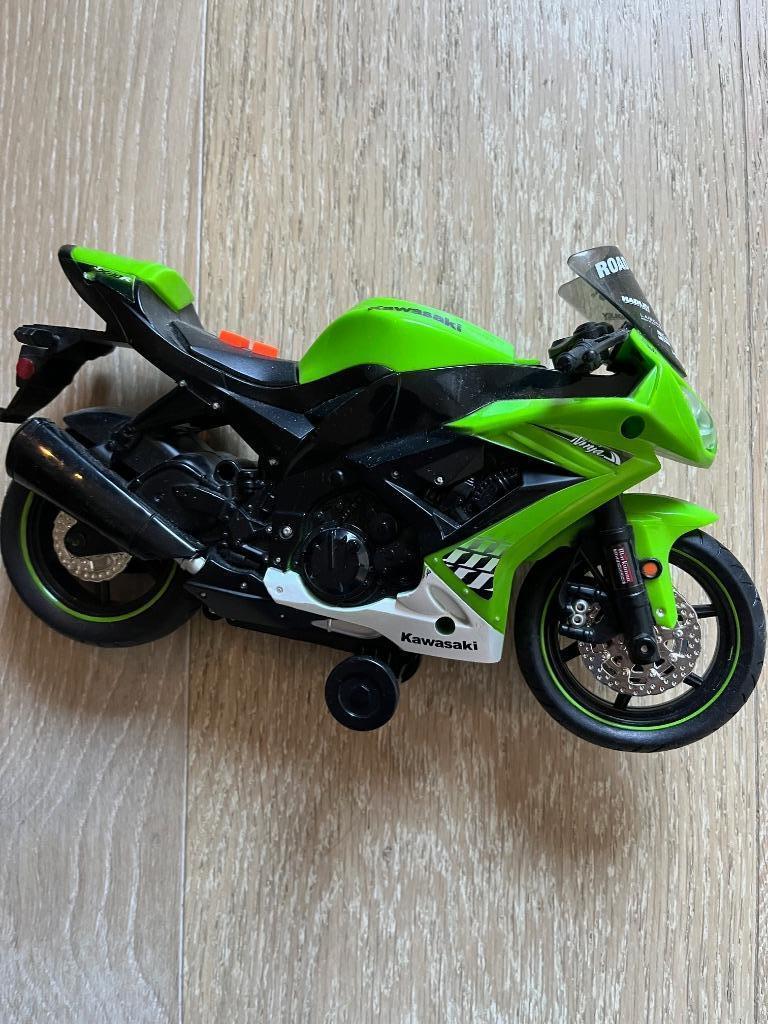 Moto Kawasaki miniature, Neuf, Autres marques, 1:50 ou moins, Enlèvement