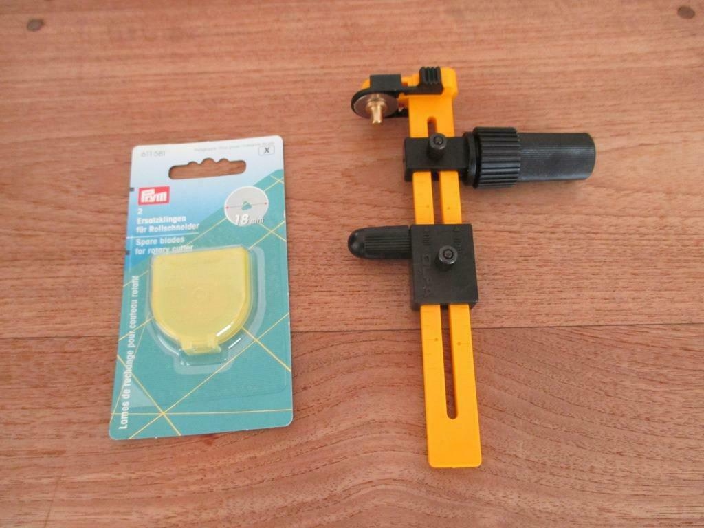 Cirkelsnijder + reservemesjes - nieuw, Enlèvement ou Envoi, Neuf, Outillage ou Accessoires