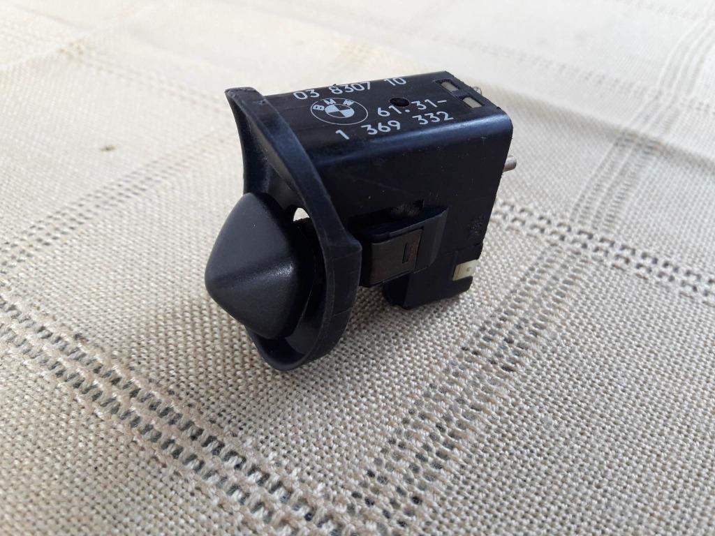 Schakelaar spiegel verstelling BMW E30 E24 E23, 61311369332, Autos : Pièces & Accessoires, Tableau de bord & Interrupteurs, BMW