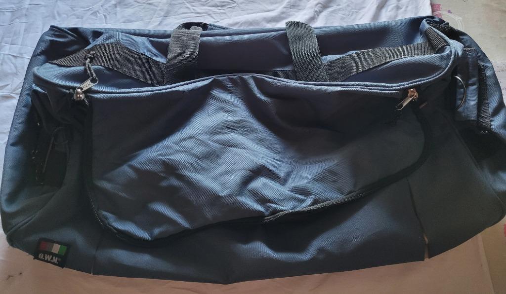 Grote sporttas of reistas op wielen (ongeveer 75 cm)., Ophalen of Verzenden, Gebruikt