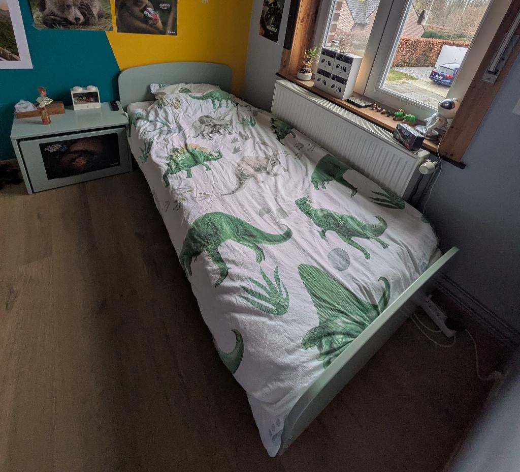 Eenpersoonsbed Flexa + nachttafel, Ophalen, Gebruikt, Lattenbodem